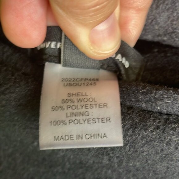 Universal Standard reversible, double faced luxe wool coat - Picture 10 of 16